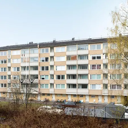 Huoneisto Kaunis Kolmio Lahden Keskustassa *